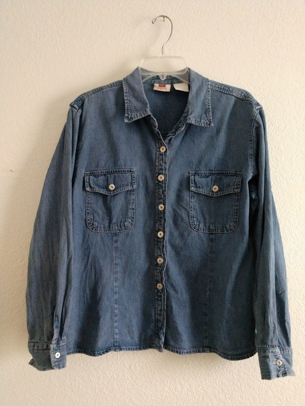 Faded Glory Women's Vintage Denim Shirt Long Sleeve Cowgirl Western XL Chest 42"